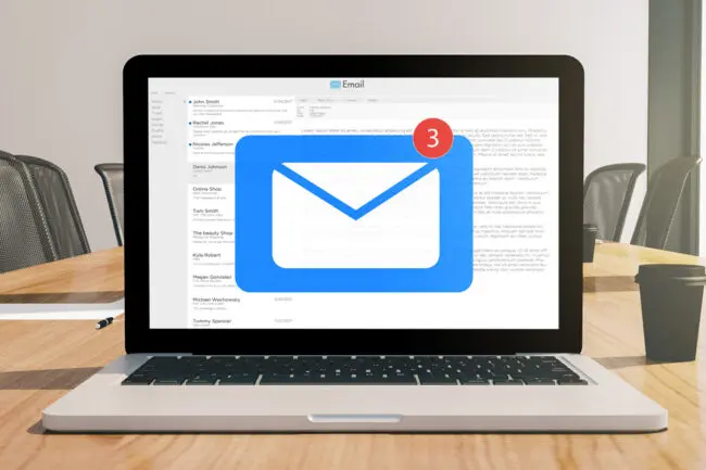 Mantenerse informado sobre redes sociales a través de la newsletter